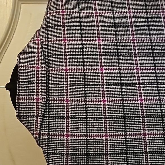 Pendleton 100% virgin wool blazer w/ lightweight shoulderpads - Picture 6 of 6